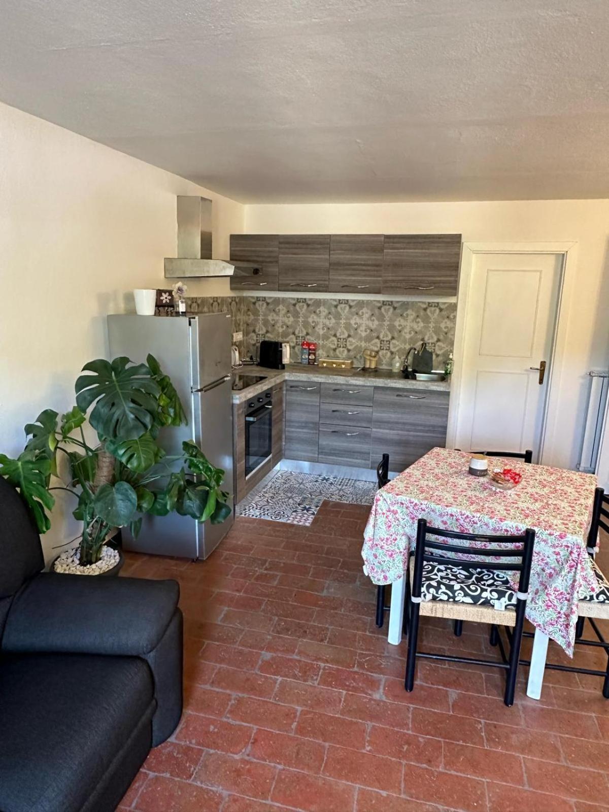 Hotel Casa Garibaldi à Pontremoli Extérieur photo